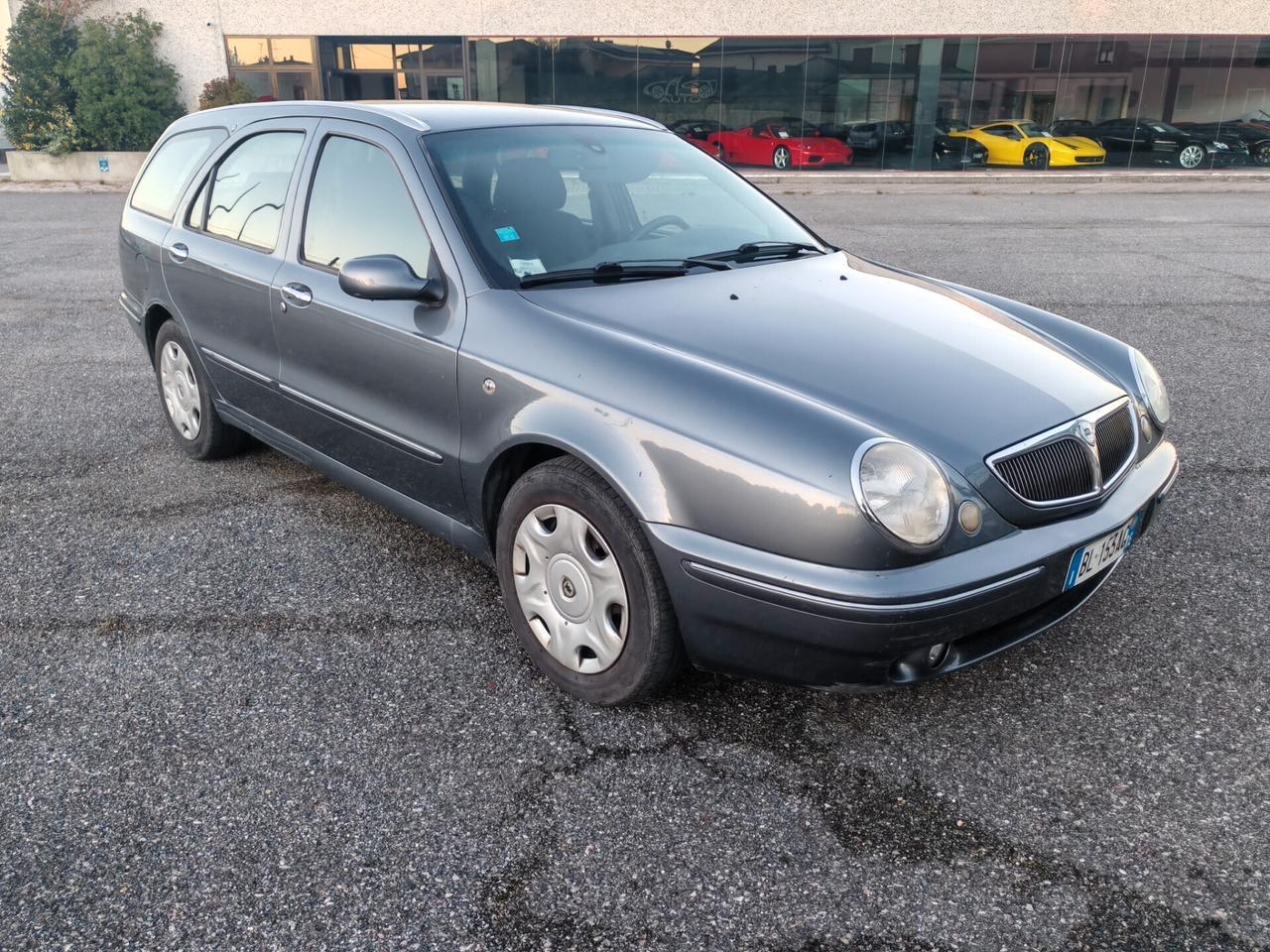 Lancia Lybra 1.9 JTD Station Wagon