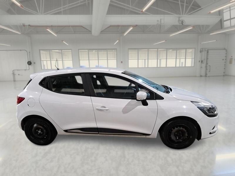 RENAULT CLIO 1.5 DCI 75 CV BUSINESS 5 PORTE BERLINA