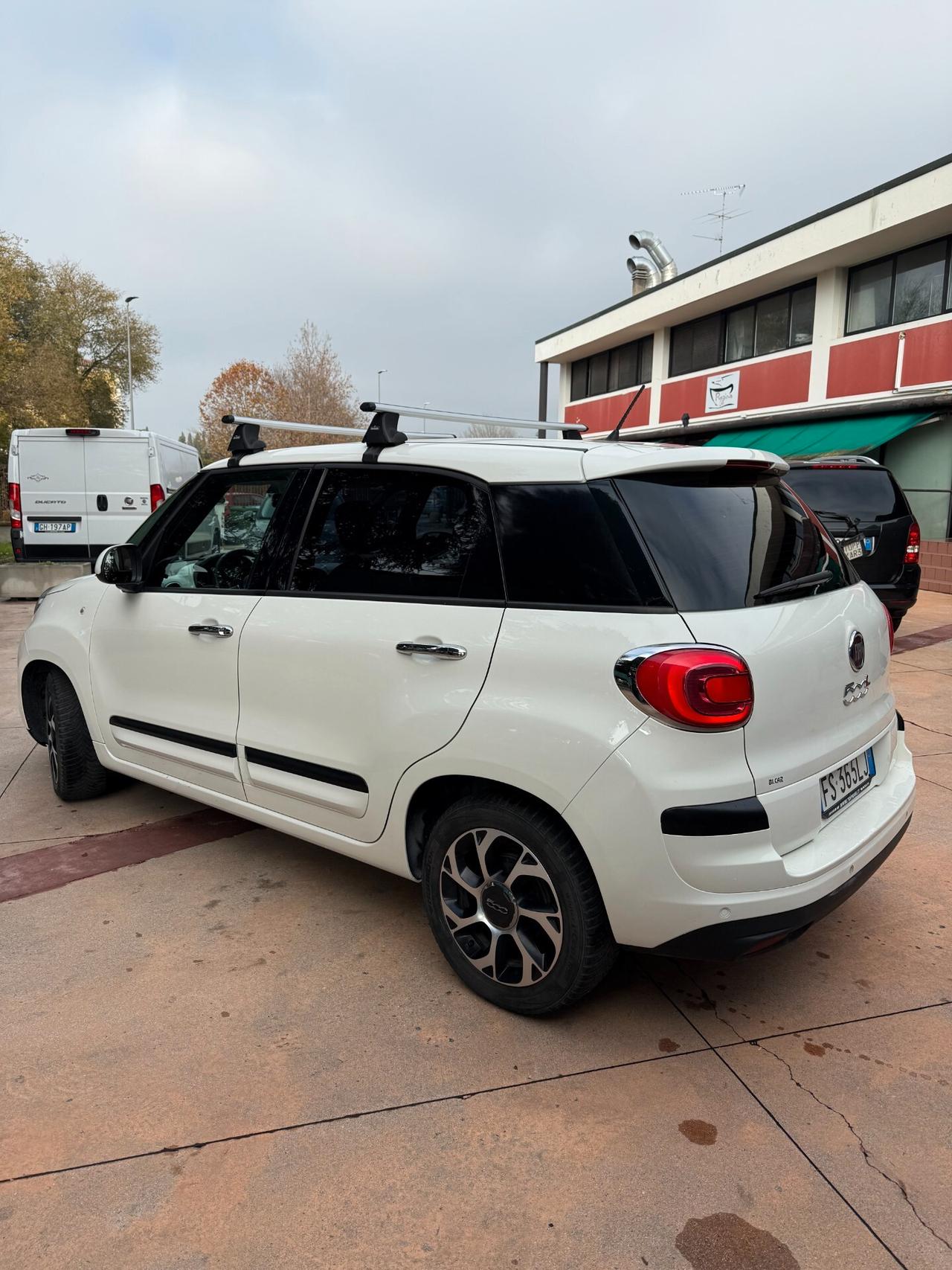 Fiat 500L 1.4 95 CV Cross con impianto GPL