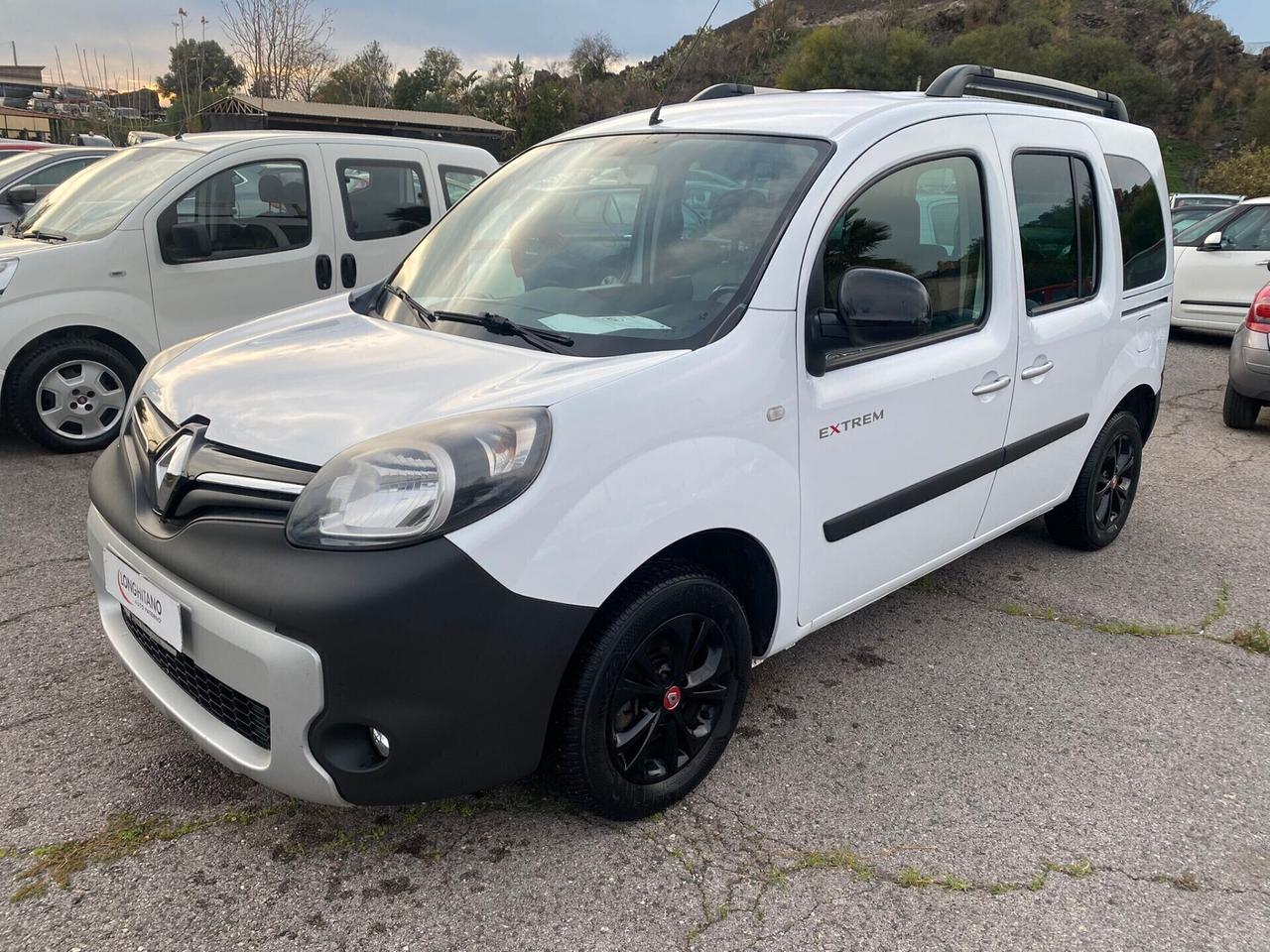 Renault Kangoo d.c.i. 5.--p.o.s.t.i.