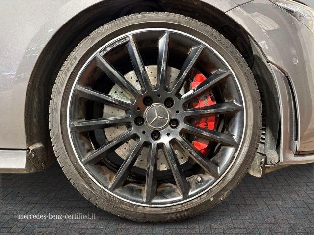 MERCEDES-BENZ CLA 35 AMG 4Matic