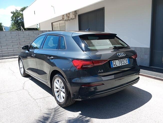 Audi A3 Sedan 35 TDI S tronic Business