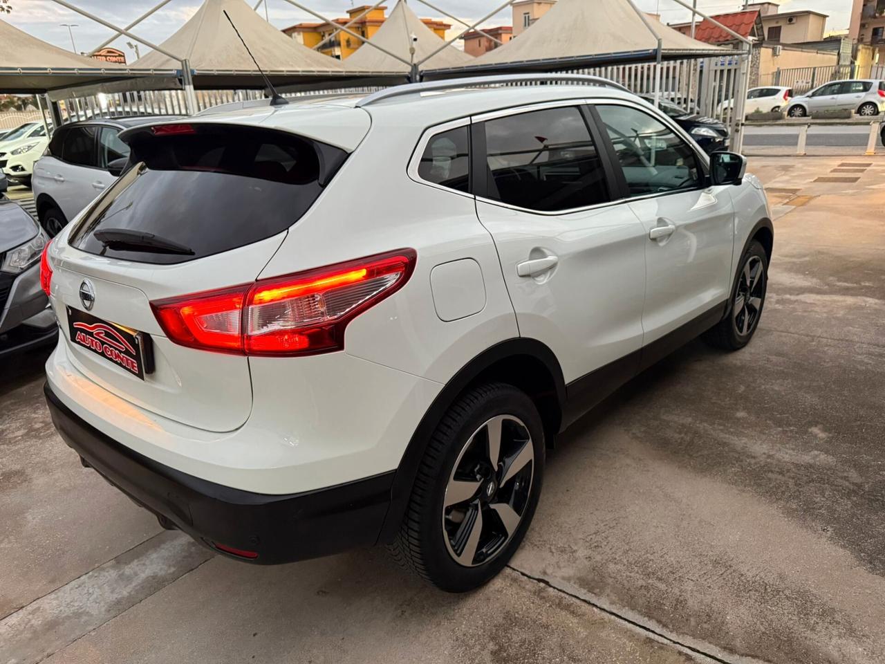 Nissan Qashqai 1.6 dCi 4WD Tekna 4X4