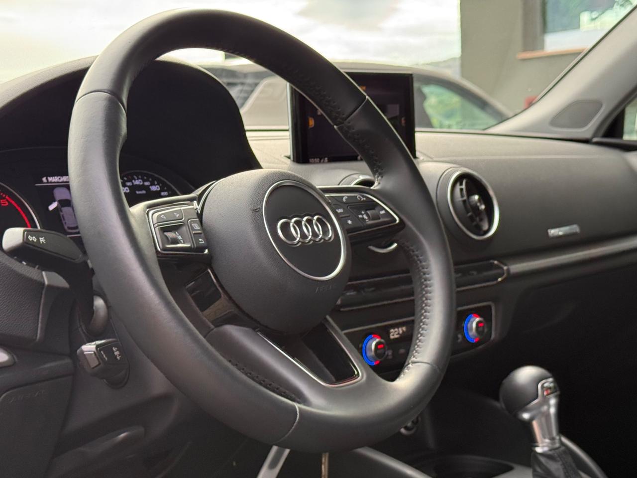 Audi A3 SPB 1.6 TDI 116 CV S tronic Sport