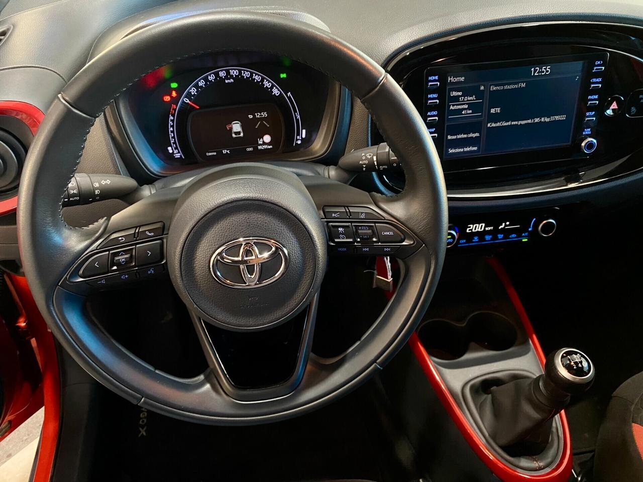 Toyota Aygo X 1.0 VVT-i 72 CV 5 porte Lounge-2022