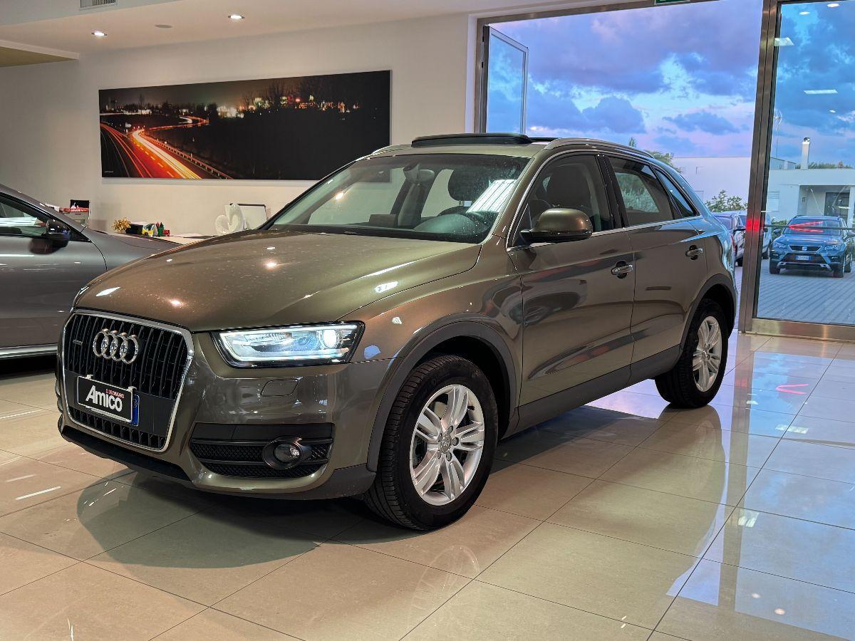 AUDI Q3 2.0 TDI quattro Advanced Plus Tetto/Navi/LED