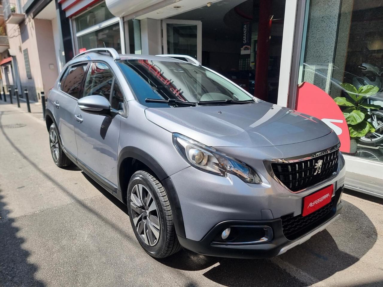 Peugeot 2008 PureTech 82 Allure ITALIANA NAVIGATORE INT PELLE