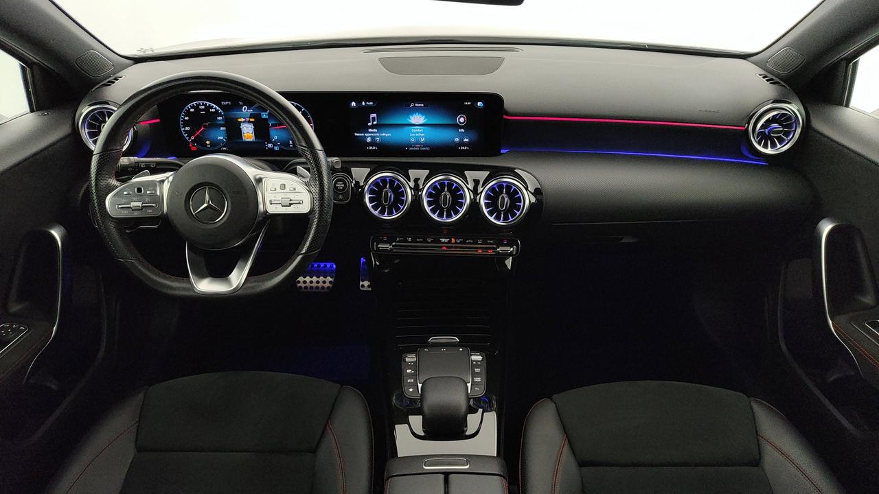 Mercedes-Benz A 180 d Premium auto
