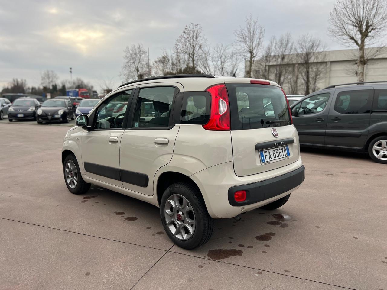Fiat Panda 0.9 TwinAir Turbo Natural Power Lounge