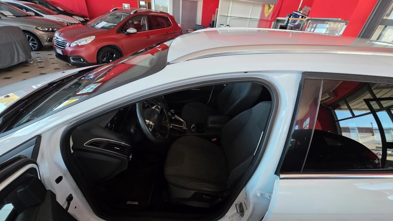 Ford Focus 1.6 TDCi 115 CV SW Titanium
