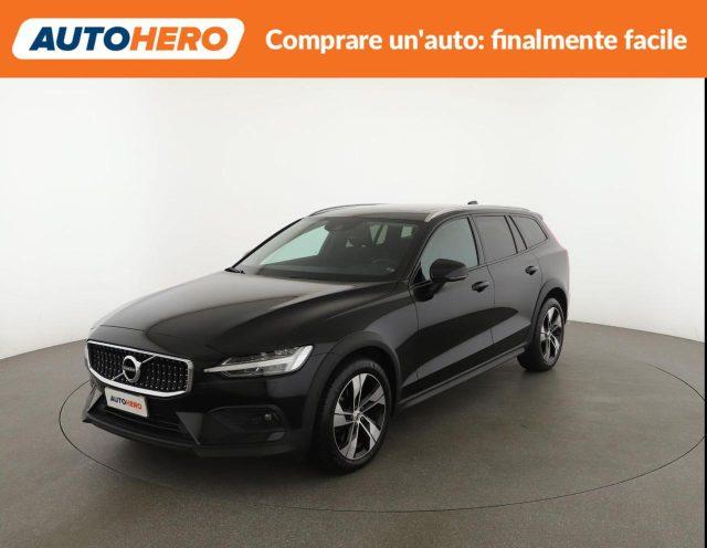 VOLVO V60 Cross Country B4 (d) AWD automatico Core