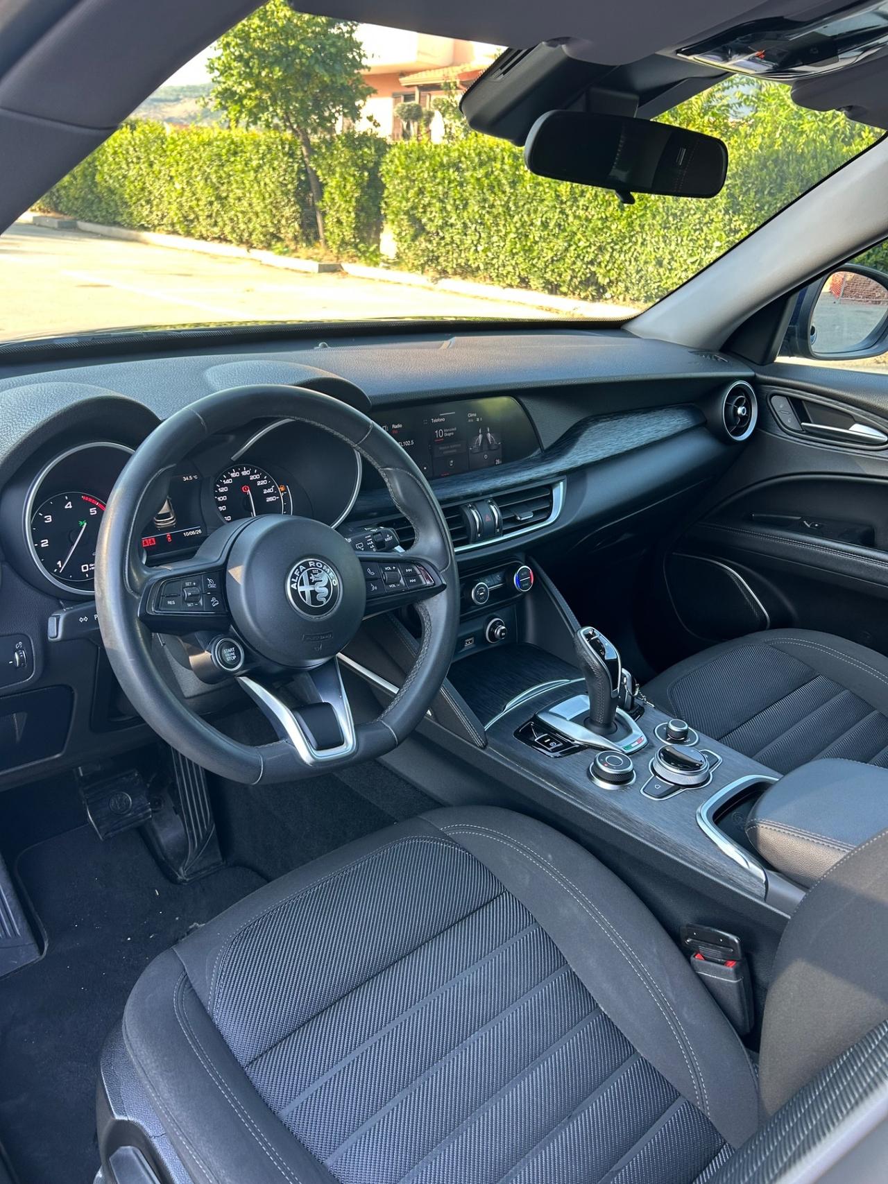 Alfa Romeo Stelvio 2.2 Turbodiesel 160 CV AT8 RWD my2020