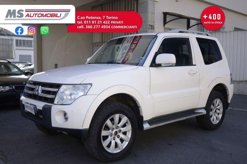 Mitsubishi Pajero Mitsubishi Pajero 3.2 DI-D 16V aut. 3p. Instyle DPF GANCIO TRAINO Unicoproprietario