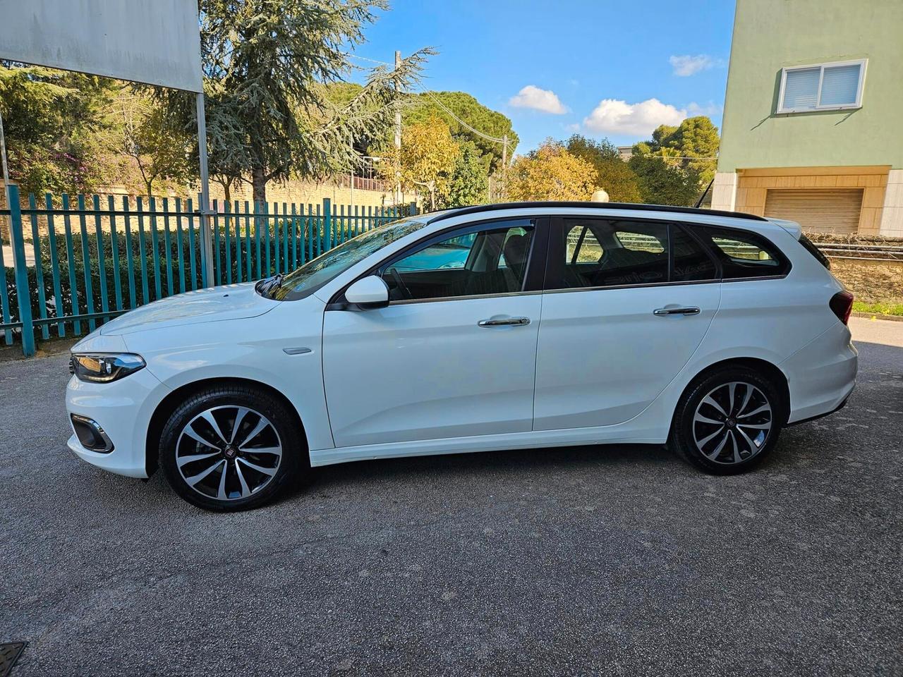 Fiat Tipo 1.3 Mjt S&S SW Lounge