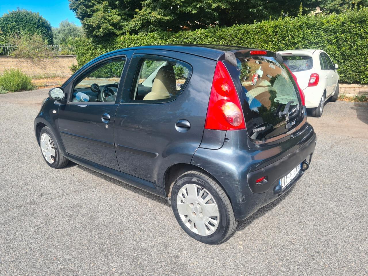 Peugeot 107 1.0 68CV 3p. Plaisir