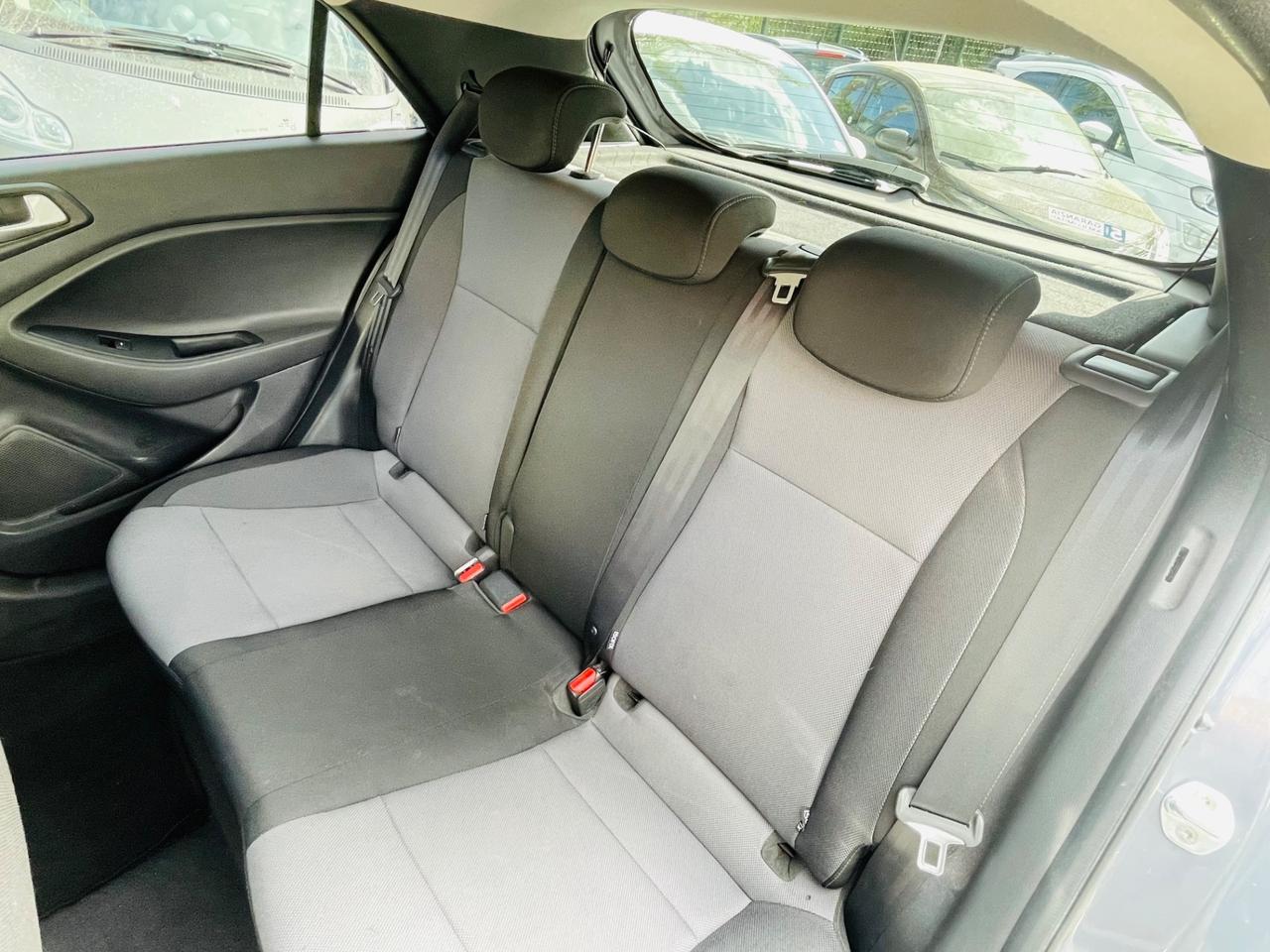 Hyundai i20 1.2 5 porte Connectline