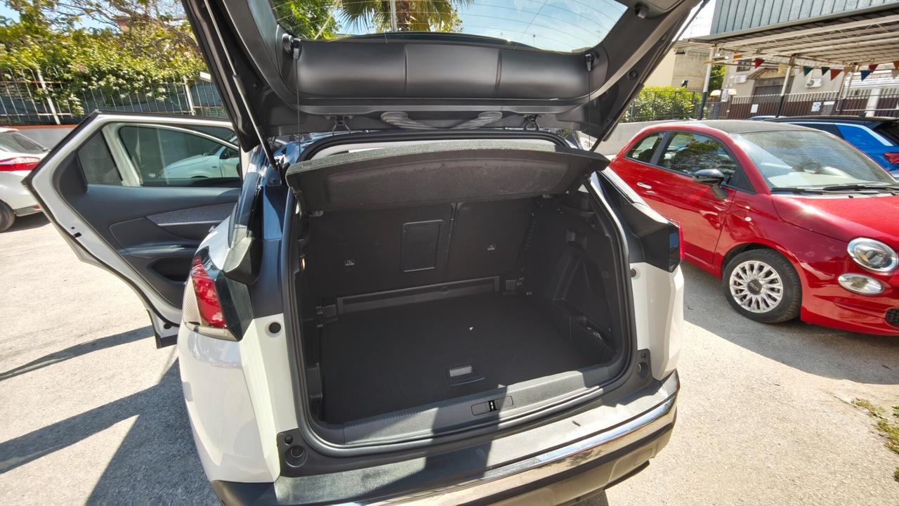 COME NUOVA PEUGEOT 3008 1.5DCI 130CV ALLURE
