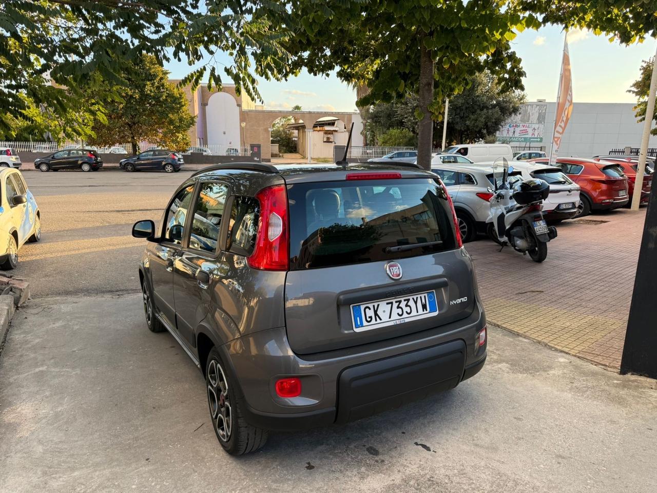 Fiat Panda KM.53.000 1.0 HYBRID NEOPATENTATI