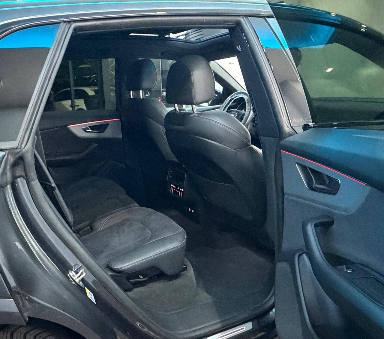 Audi Q8 SUV TDI quattro 210 kW tiptronic S line edition