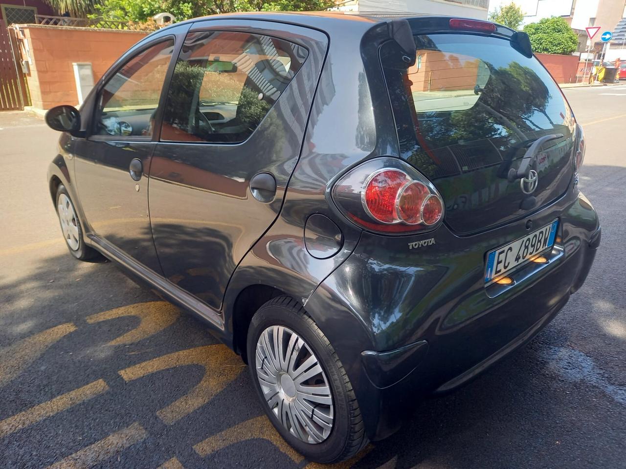 Toyota Aygo 58.000KM ORIGINALI GARANZIA 12 MESI