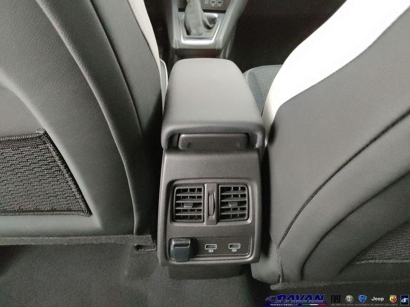 Renault Captur 1.3 MHEV 140cv Techno