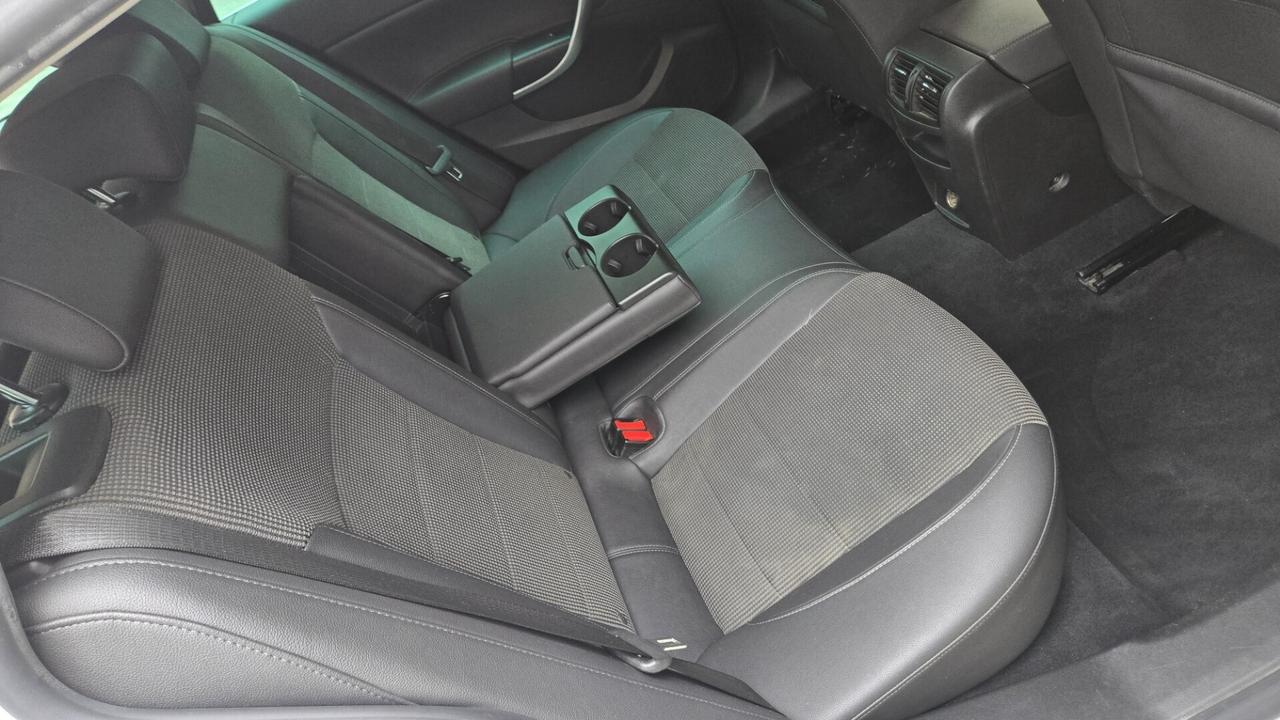 Opel Insignia 2.0 CDTI Sports Tourer Cosmo