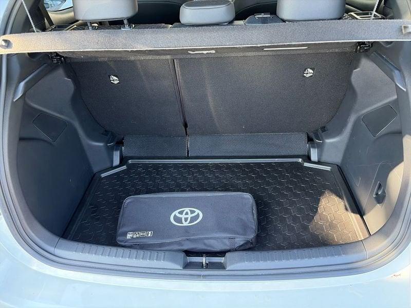 Toyota Yaris 1.5 VVT-iE Hybrid Style E-CVT