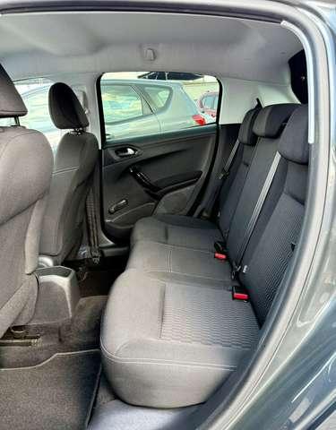 Peugeot 208 5p 1.2 puretech Access 82cv