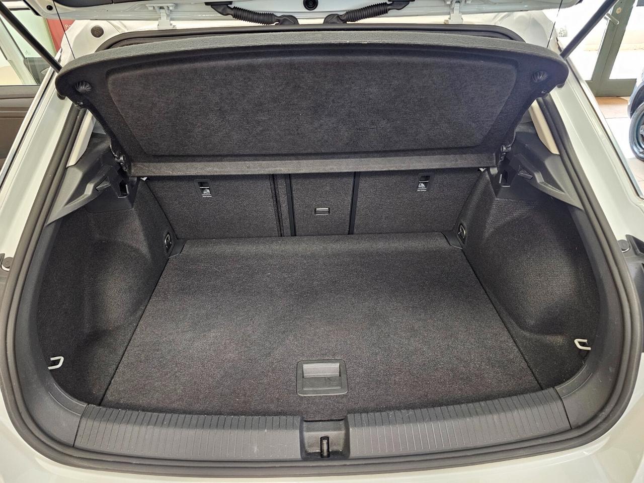 Volkswagen T-Roc 2.0 TDI SCR Business BlueMotion Technology