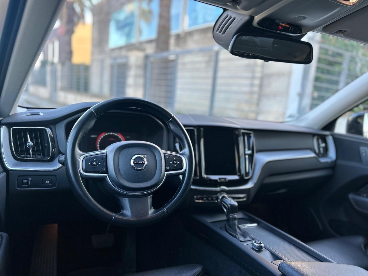 Volvo XC 60 XC60 D4 AWD Geartronic Business
