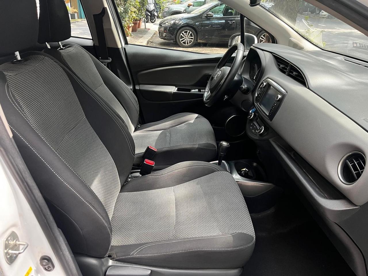 Toyota Yaris 1.5 Hybrid 5 porte Active