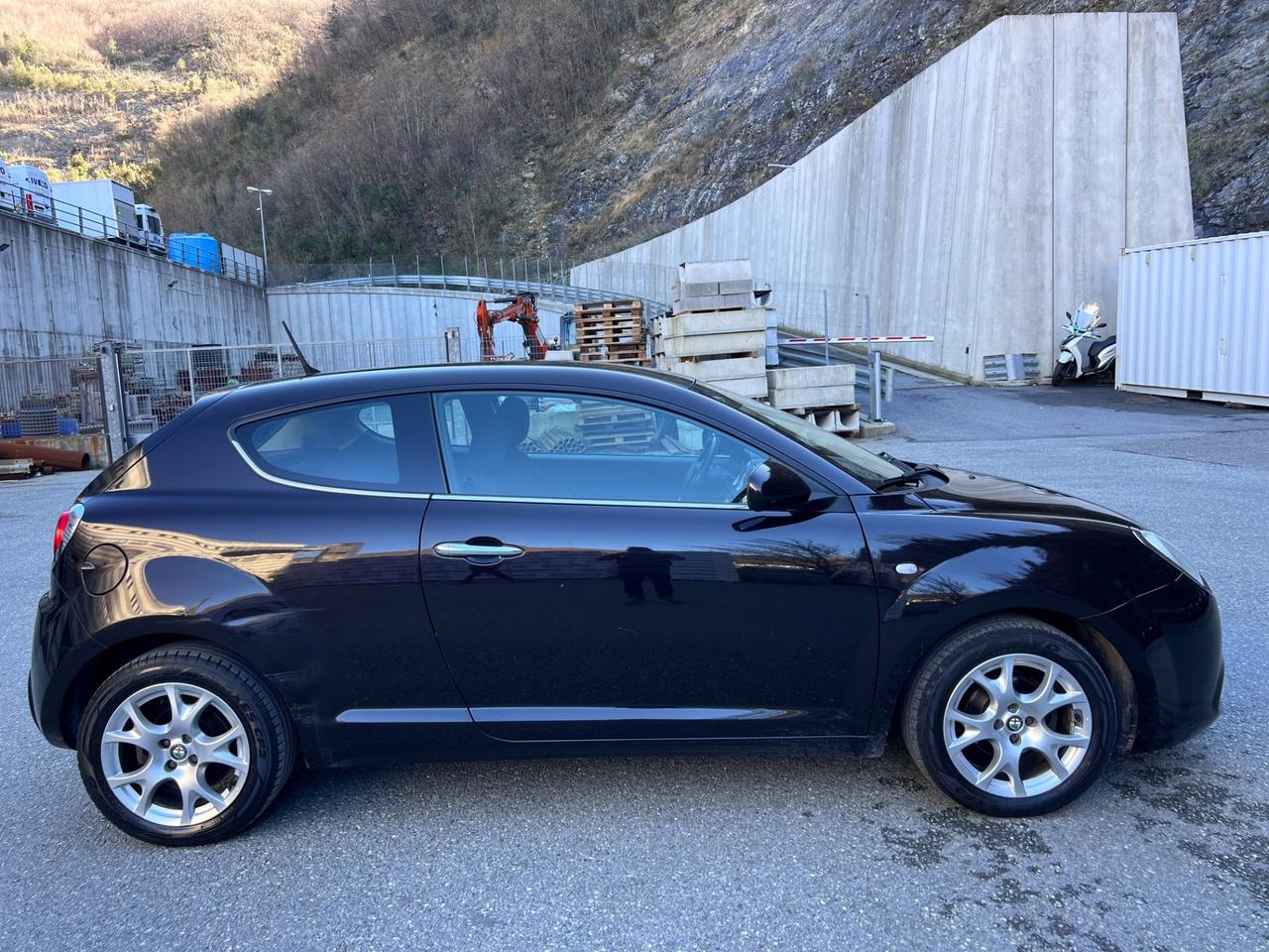 Alfa Romeo MiTo 1.4 105CV Distinctive Sport Pack Meccanica Perfetta Unicoprop.