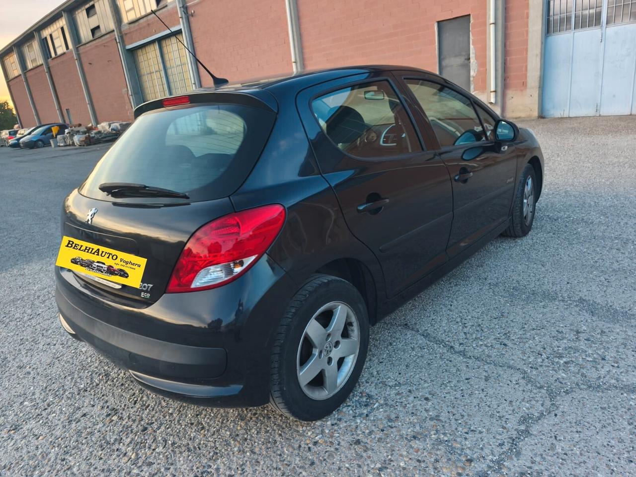 Peugeot 207 2010---1.4 Benzina GPL