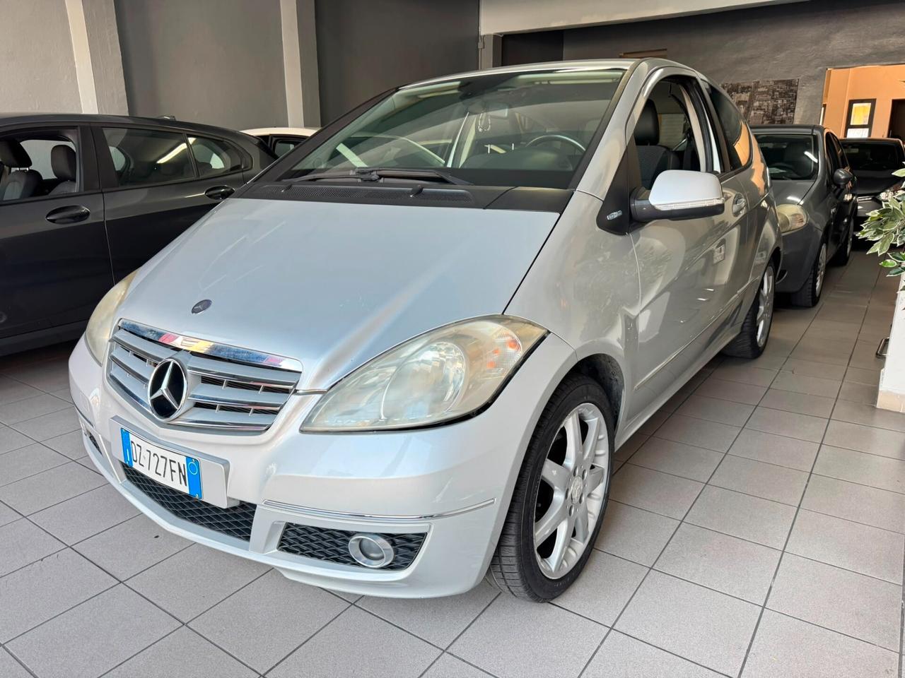 Mercedes-benz A 160 BlueEFFICIENCY Coupé Special Edition
