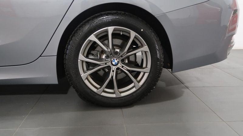 BMW Serie 3 318d 48V Touring