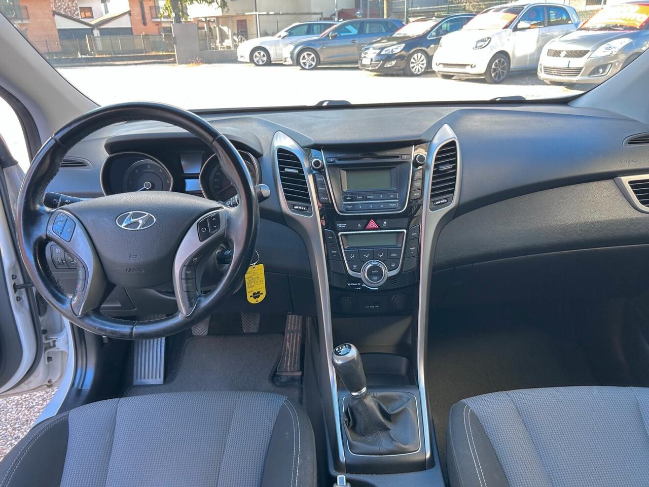 Hyundai i30 1.6 CRDi 5p.-UNIPROPRIETARIO