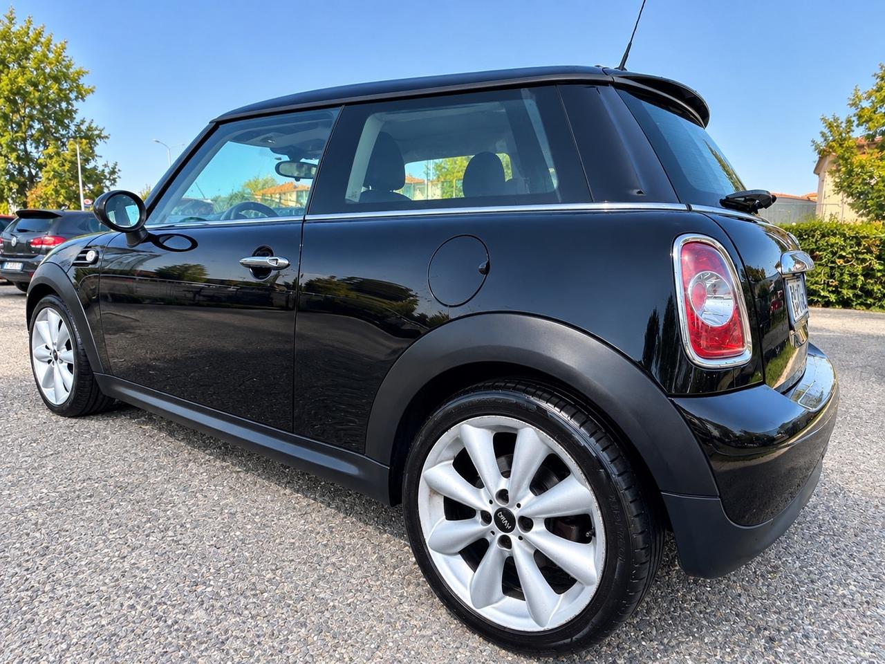 Mini 1.6 16V One D soli 100.000km