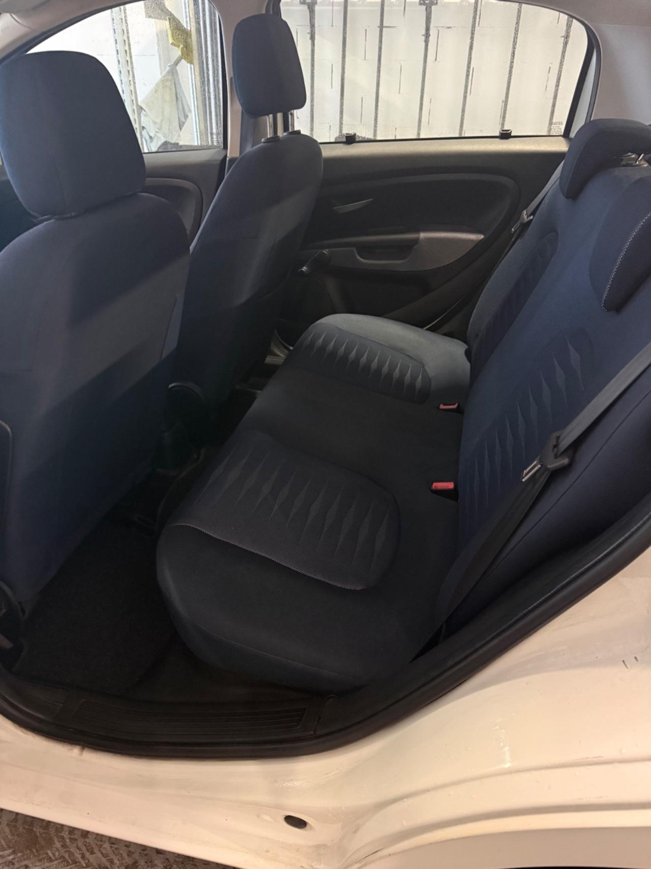 Fiat Grande Punto 1.4 5 porte Active Natural Power