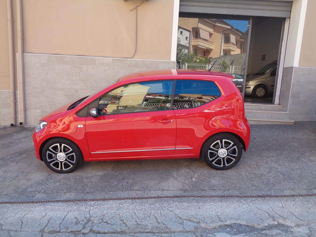 Volkswagen up! 1.0 75 CV 3p. high up! Solo 13.000KM (FINANZIABILE)