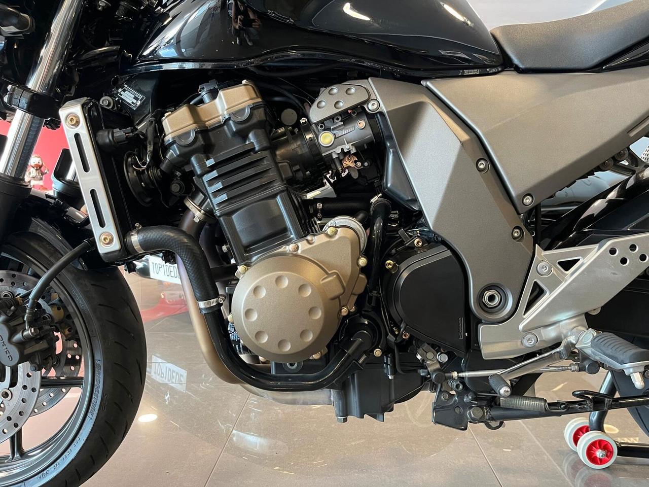 Kawasaki ZR 750