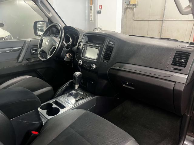 Mitsubishi Pajero Pajero 3p 3.2 CR Instyle auto