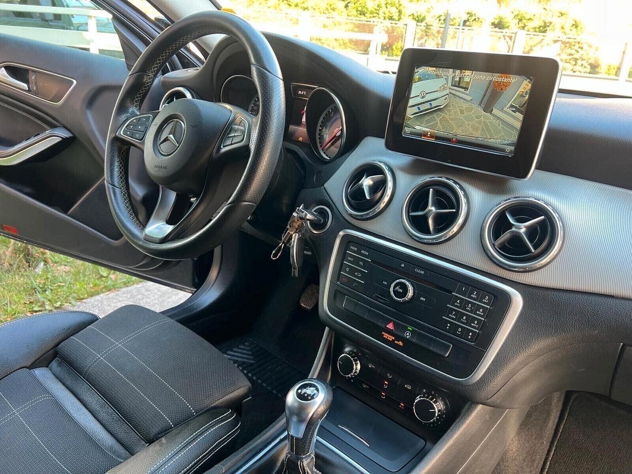 MERCEDES GLA 180 D SPORT ZERO ANTICIPO