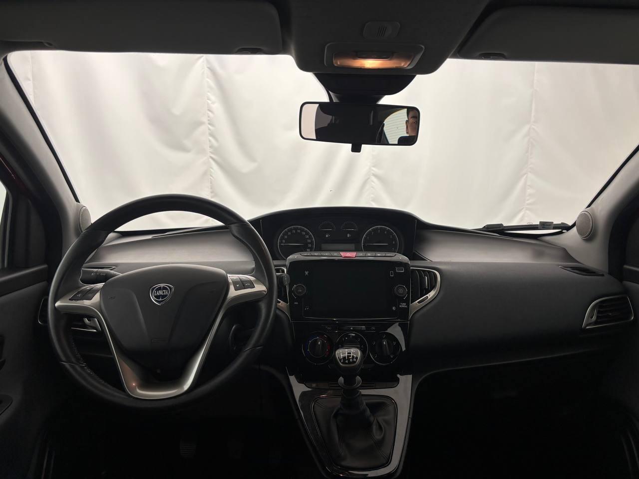 LANCIA Ypsilon 1.0 firefly hybrid Gold s&s 70cv