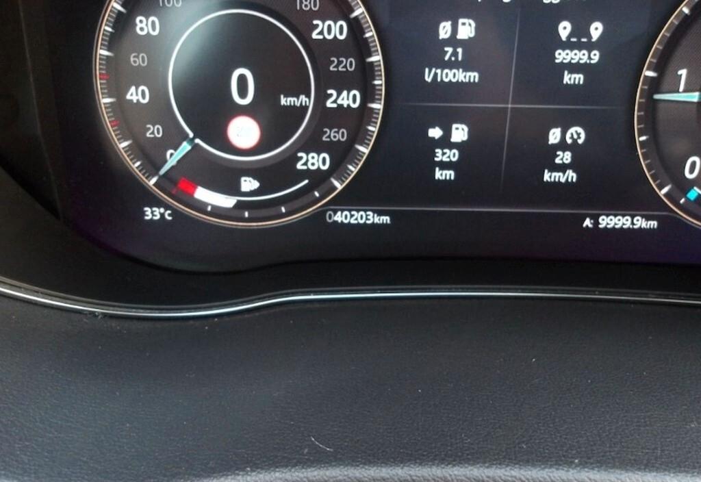Jaguar E-Pace E PACE 2.0D I4 163 CV SE AUTO AWD ( FARI LED - PELLE VIRTUAL COCKPIT PDC NAVI MIRROR )