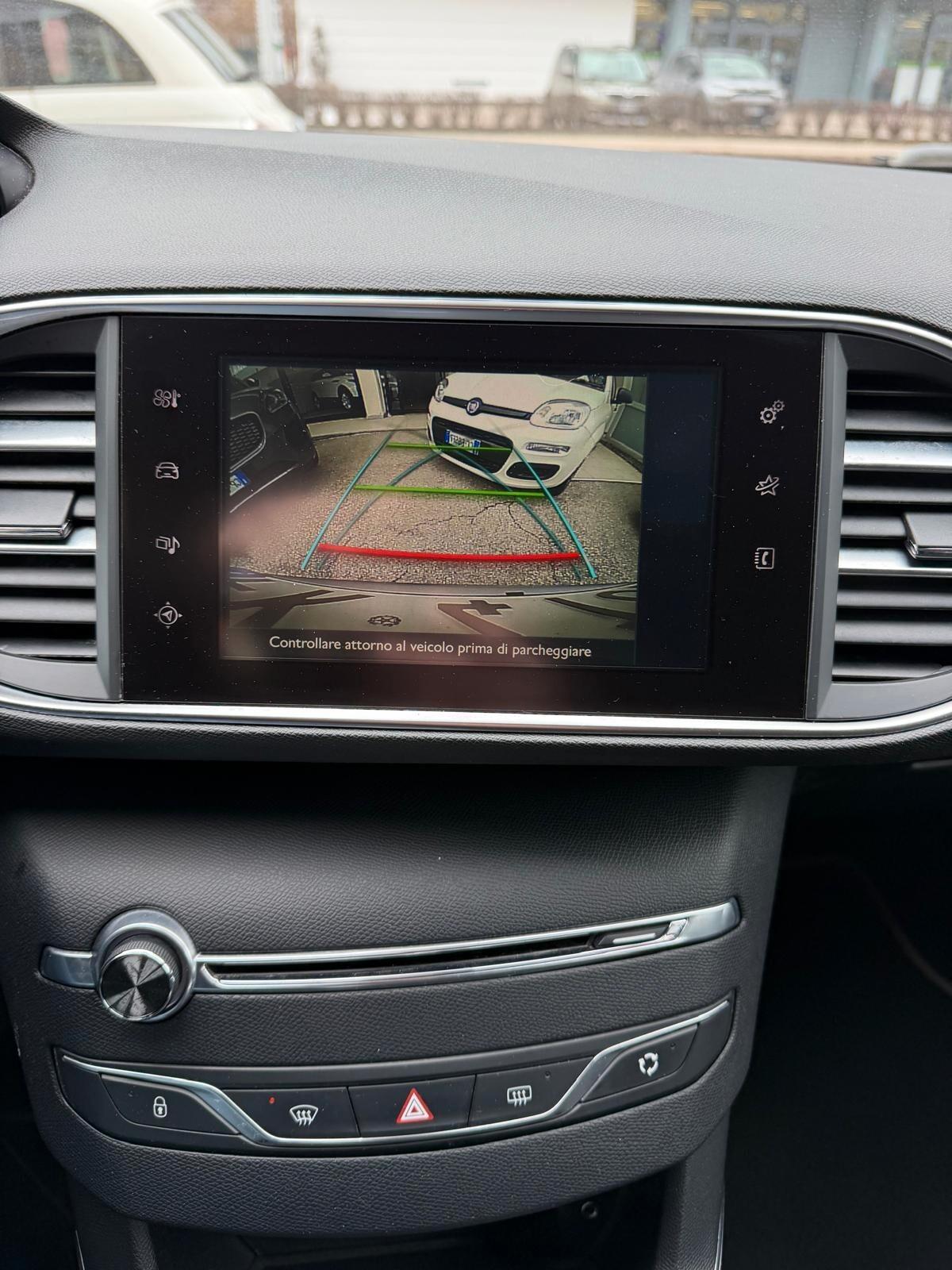 Peugeot 308 BlueHDi 120 S&S EAT6 Active