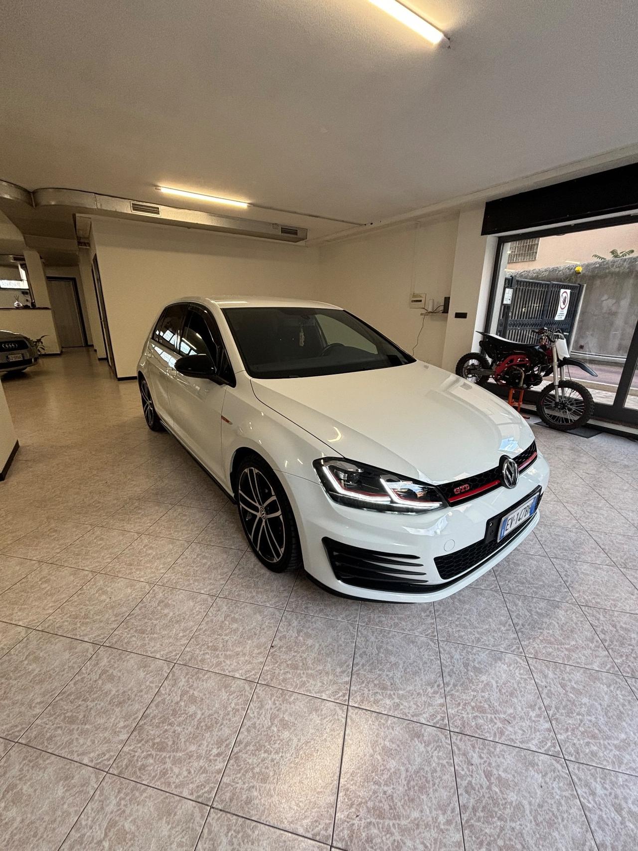 Volkswagen Golf 7 GTD 2.0