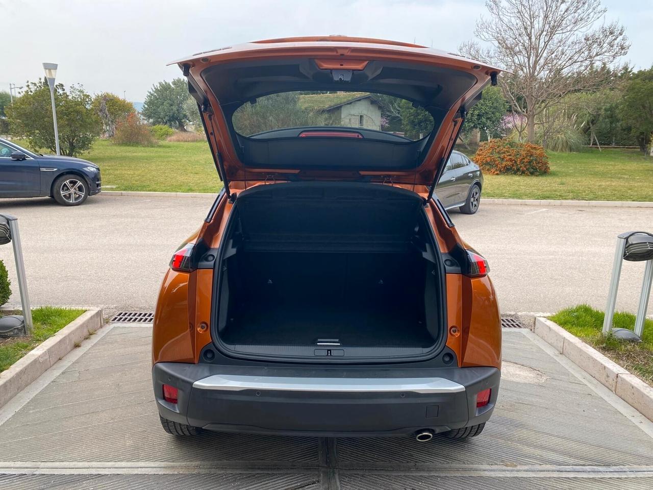 Peugeot 2008 BlueHDi 130 S&S EAT8 GT Line