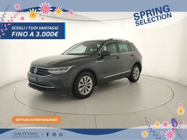 1.5 TSI Life 150 CV DSG