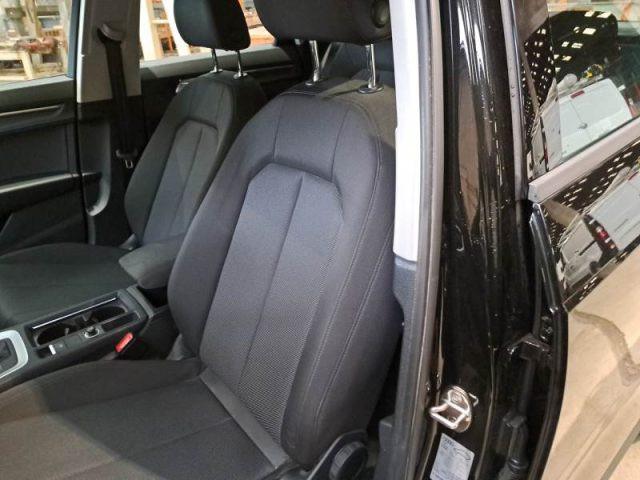 AUDI Q3 35 TDI S tronic Business