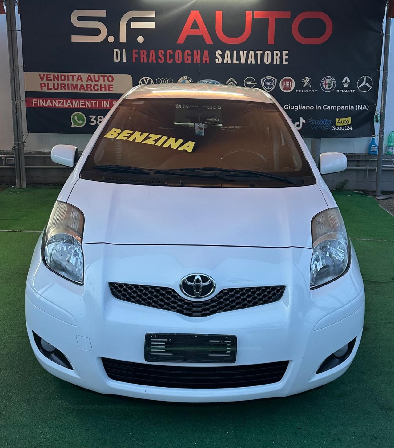 Toyota Yaris 1.0 5 porte